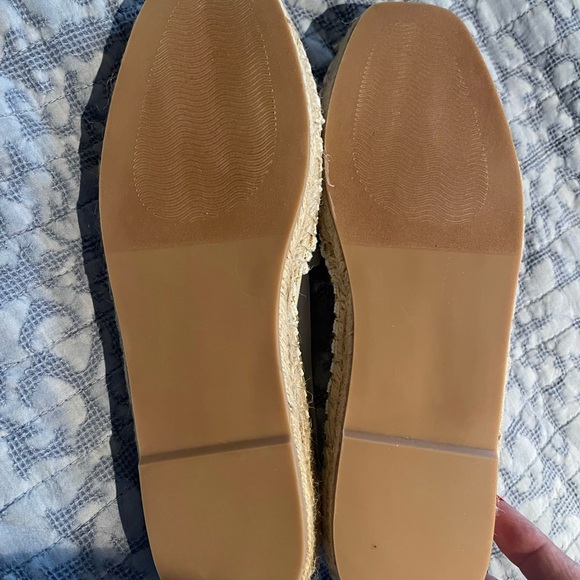 Steven by Steve Madden ✨NEW ✨ White Haleen Flat Espadrille Loafer Size 8.5 - Picture 3 of 5